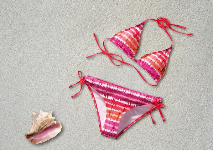 bikini-377487_1280