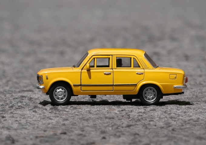 fiat-1754723_1280