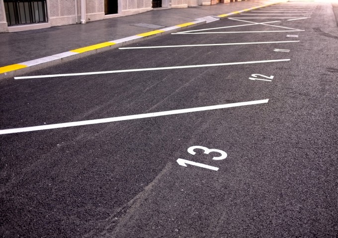 parking-705873_1280